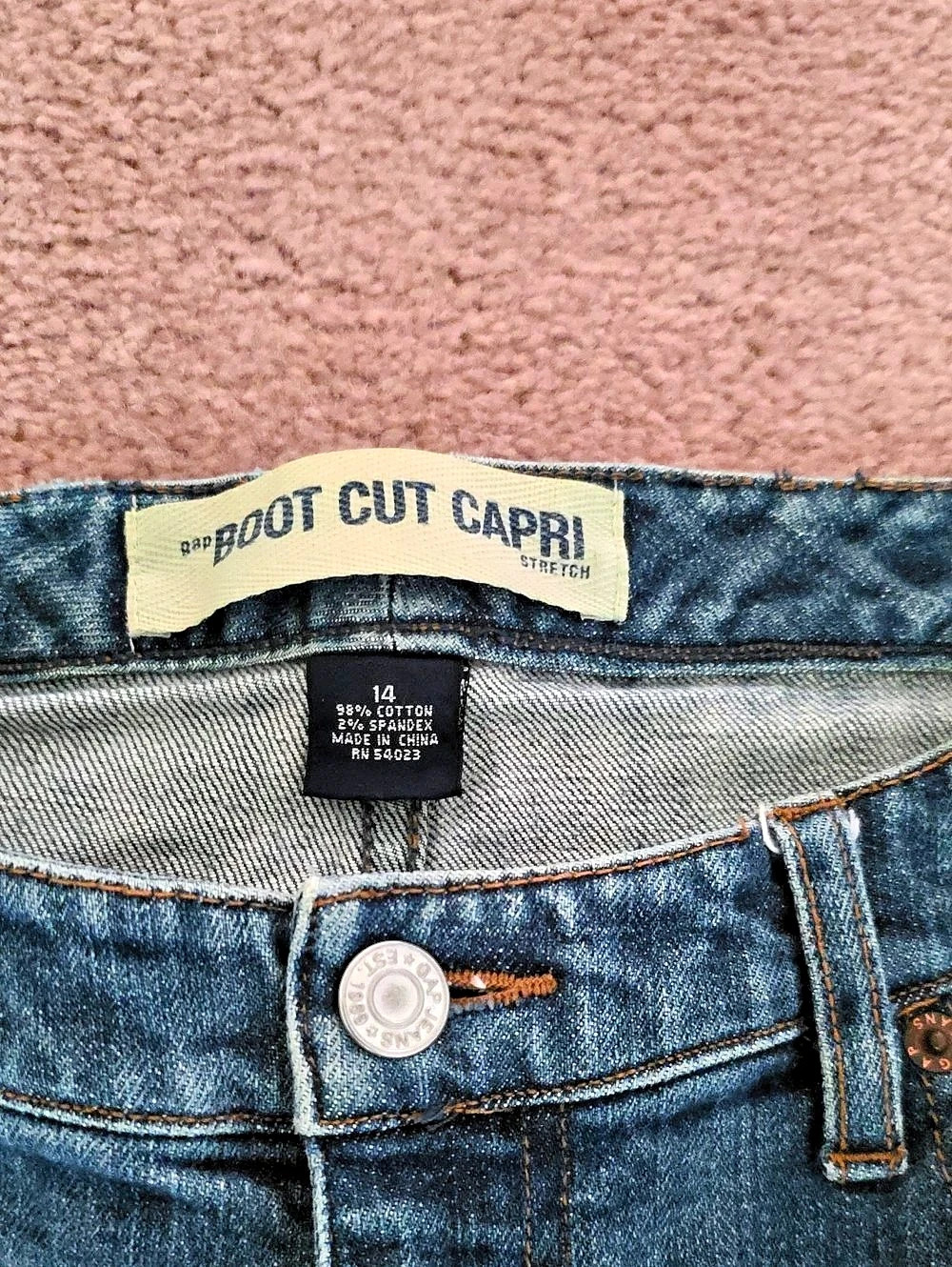 Gap Boot Cut Capri Stretch Jeans Blue Waist 14 - Picture 5 of 8